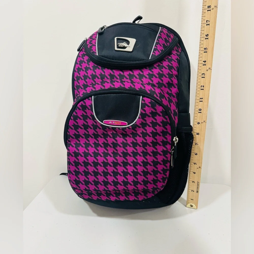 High Sierra‎ Backpack – Pink & Black Houndstooth Pattern, Stylish & Practical